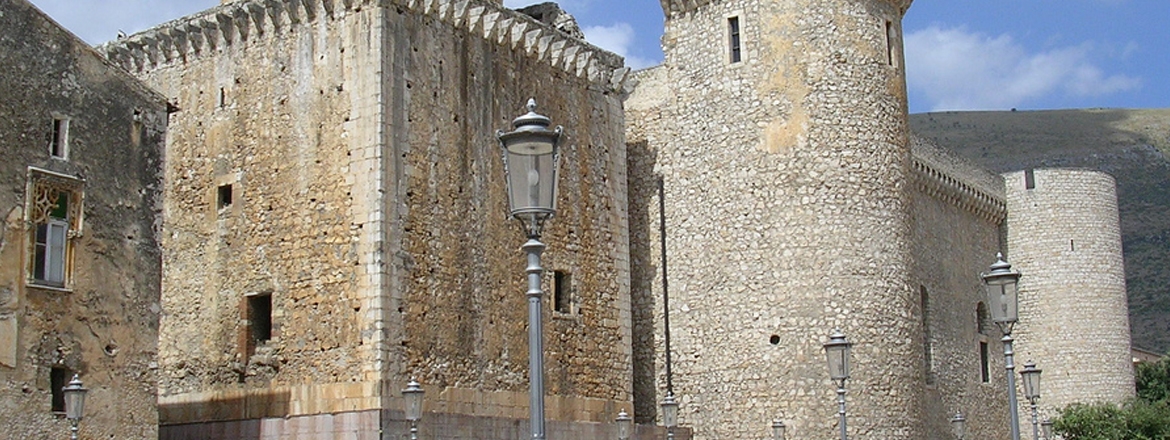 Castello Fondi